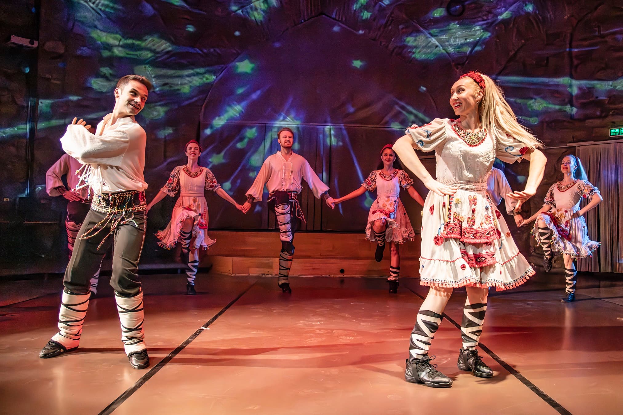 Turkish Dance Show at Hodjapasha Cultural Centre in Istanbul - 2