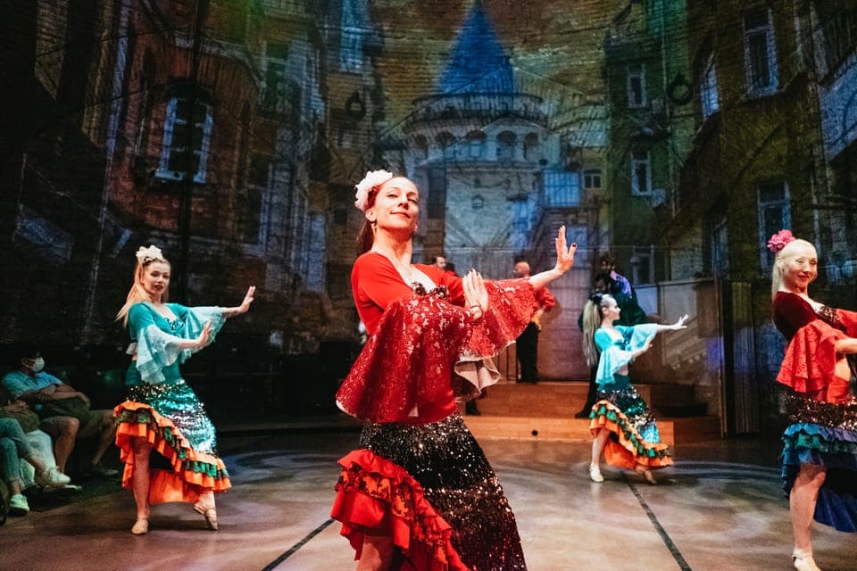 Turkish Dance Show at Hodjapasha Cultural Centre in Istanbul - 6