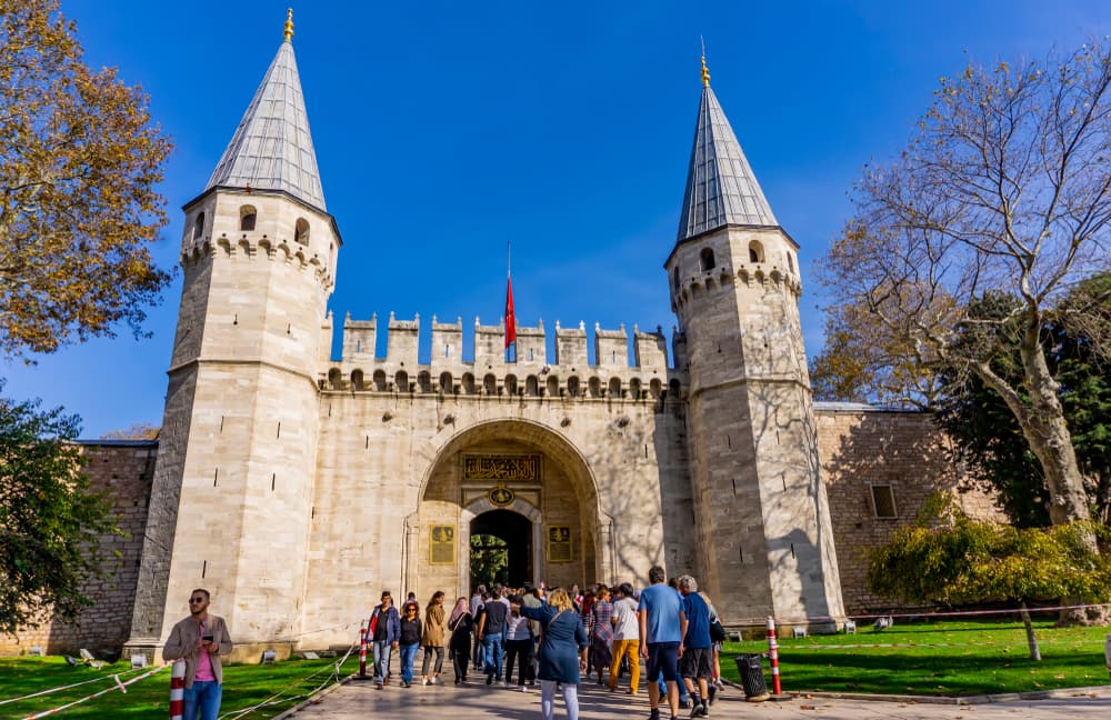 Istanbul: Topkapi Palace, Harem, & Basilica Guided Tour - 2