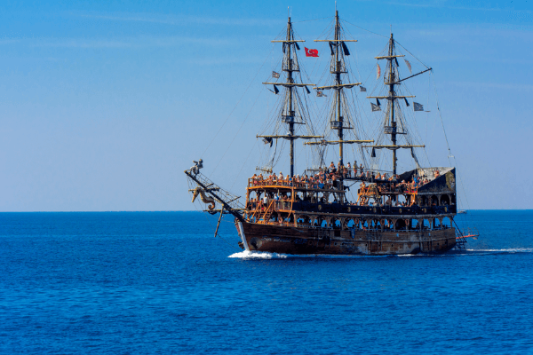 Side: Dolphins Island Cruise with Swimming Stops and Lunch 2